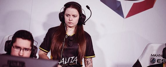 Jessica Boden, eSports Coach und Analyst